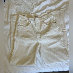 High rise off white Levi’s